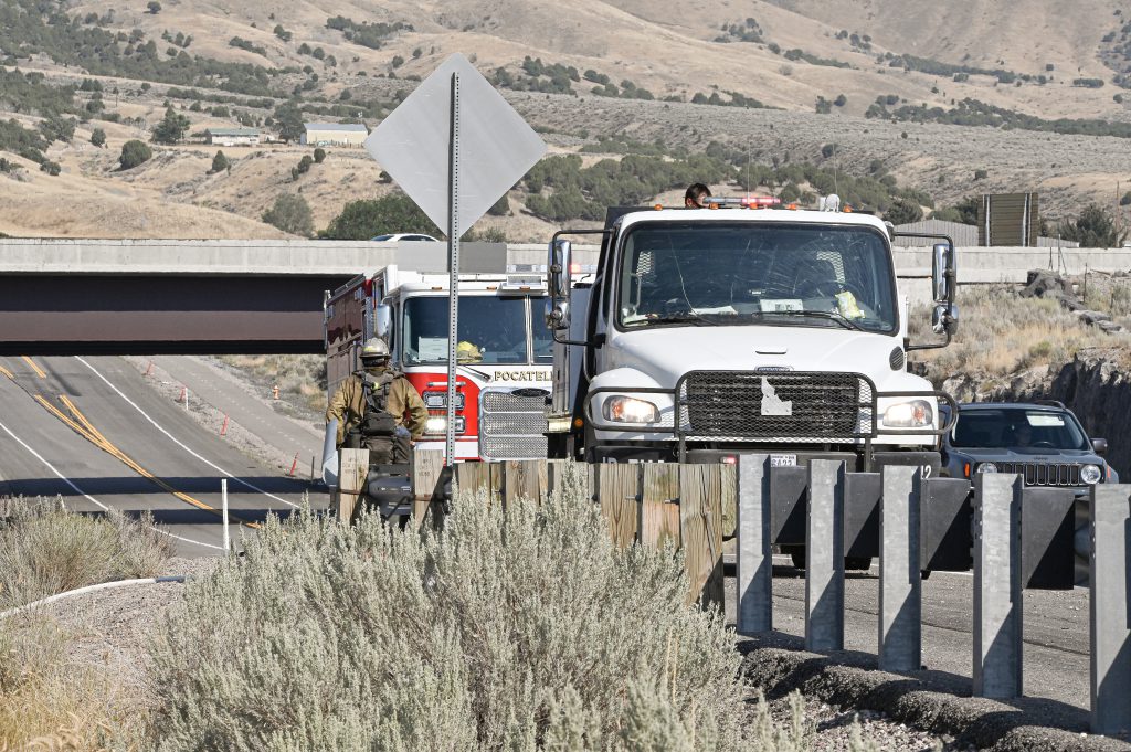 Fires burning along I15 at Pocatello and at Malad Summit Idaho