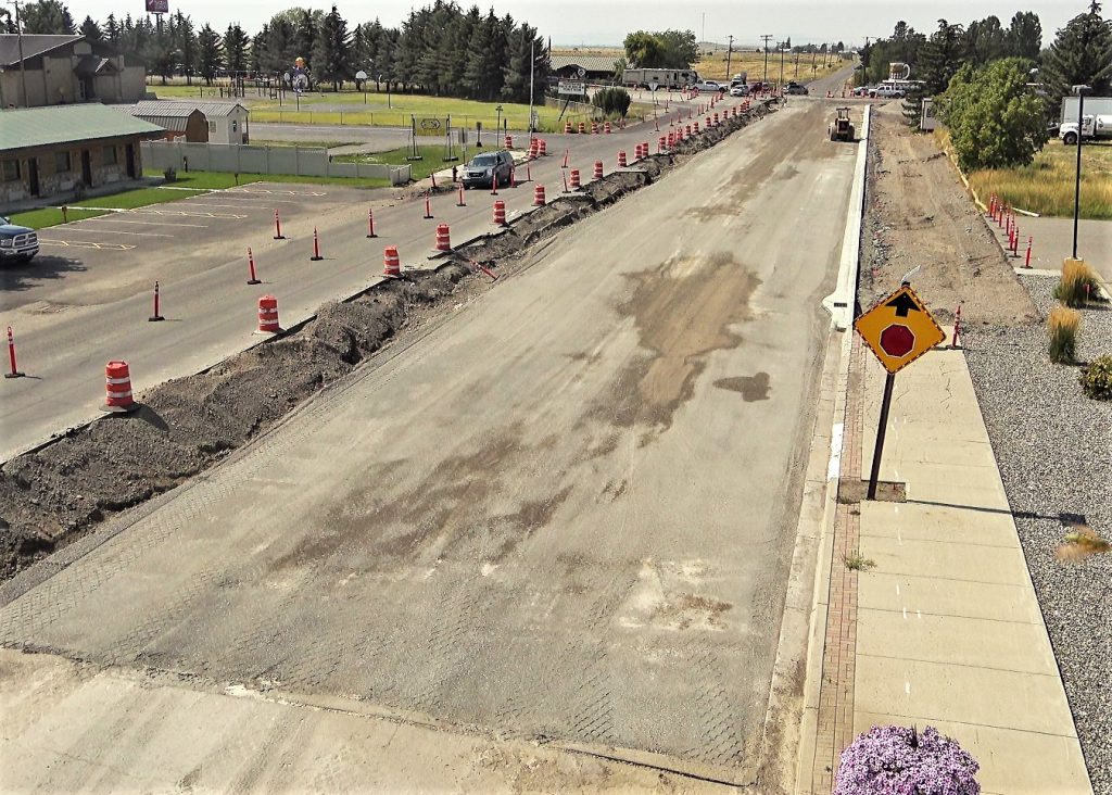 View of SH-47 looking toward intersection with US-20