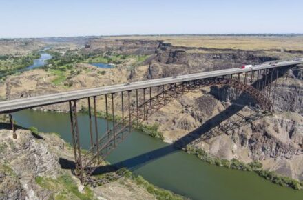 The Perrine Bridge crosses the Snake River Canyon US 93