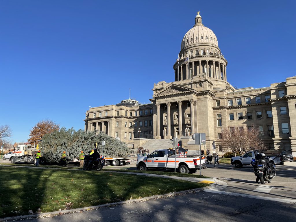 ITD brings state Christmas tree to Idaho’s Capitol on Monday