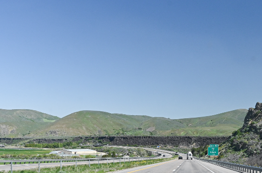 Construction continues on I-15 at Inkom