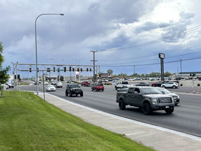 US-26 Anderson intersection Idaho Falls roadside photo of sidewalk, street and traffic