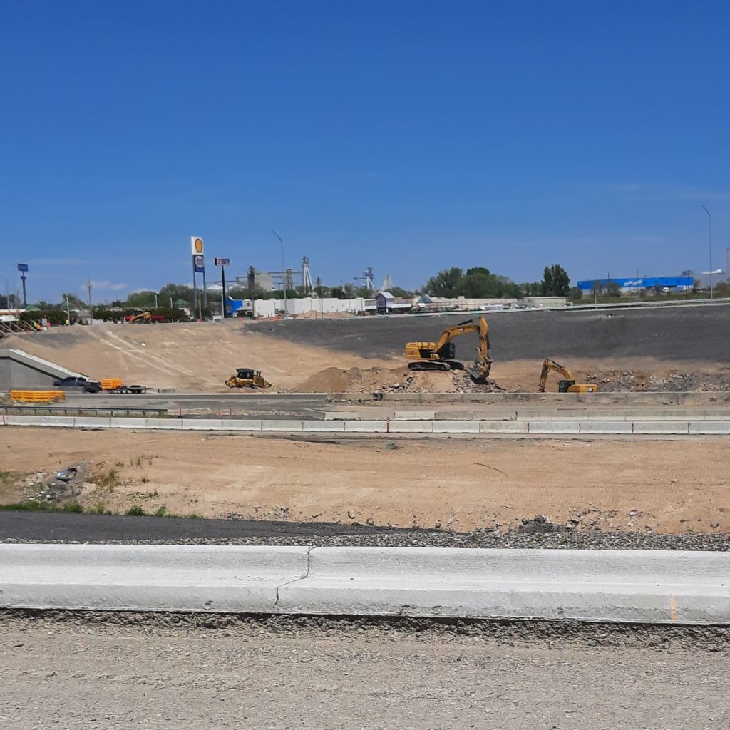 Photo of construction machinery at the South Jerome Interchange.