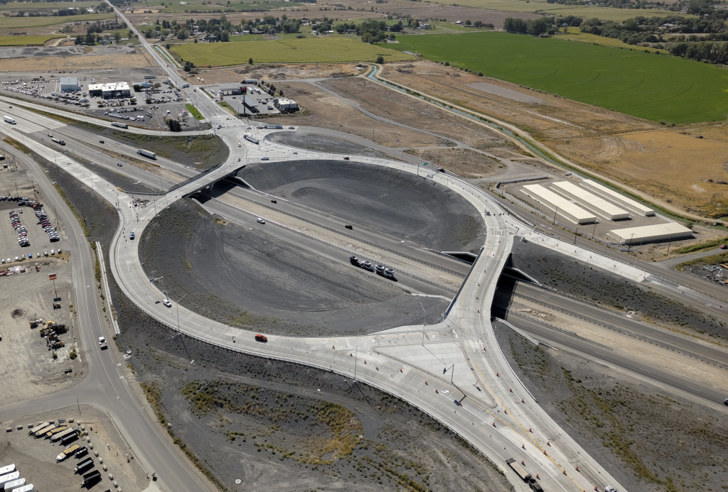 Aerial shot of the new I-84 South Jerome Interchange with live traffic.