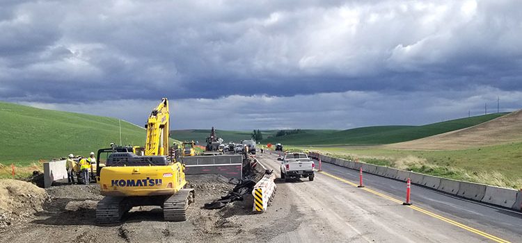 Construction equipment and work zone at Thorn Creek Bridge along US-95.