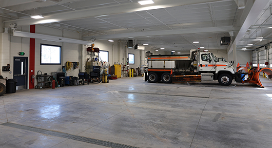 Blackfoot maintenance shed’s open floor design improves safety