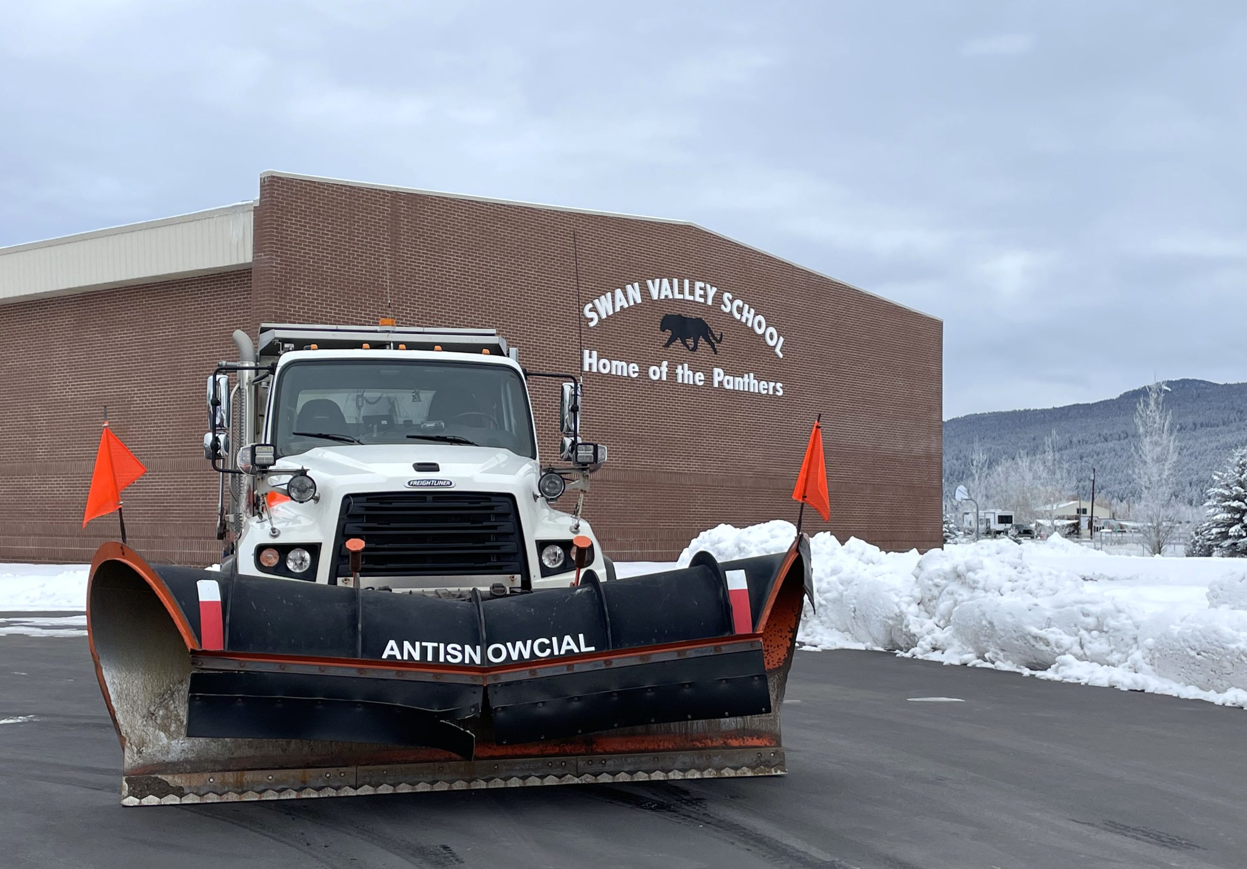 Friendly reminder: time is running out to name an Idaho snowplow!