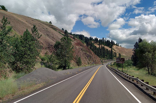 Roadside view near the bottom of Bear Ridge Grade on SH-3.