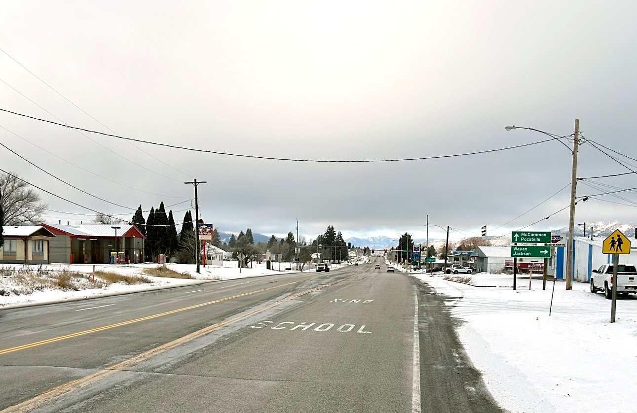 US-30 passing through Soda Springs. Signs indicate directions to McCammon, Pocatello, Wayan, and Jackson.