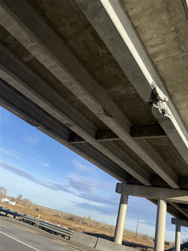 Bridge struck on I-84 causing lane closures