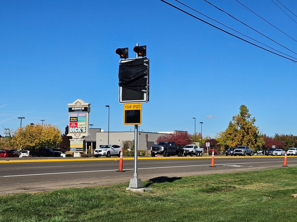 VSL sign on Eagle Road north of Ustick Road.